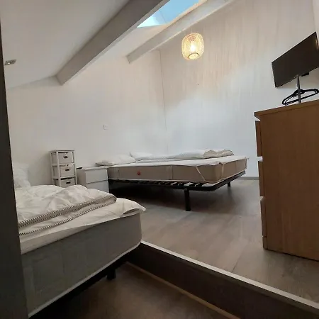 Appartement Duplex Moderne Proche Des Pistes, Acces - Fr-1-516-214 *